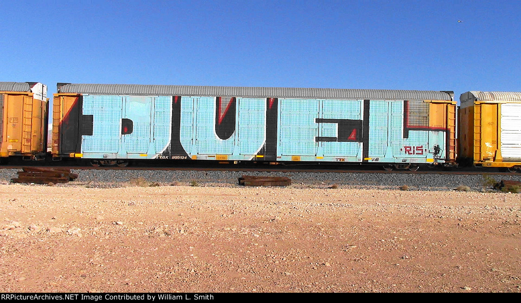 WB Unit Vehicular Flat Car Frt at Erie NV -66